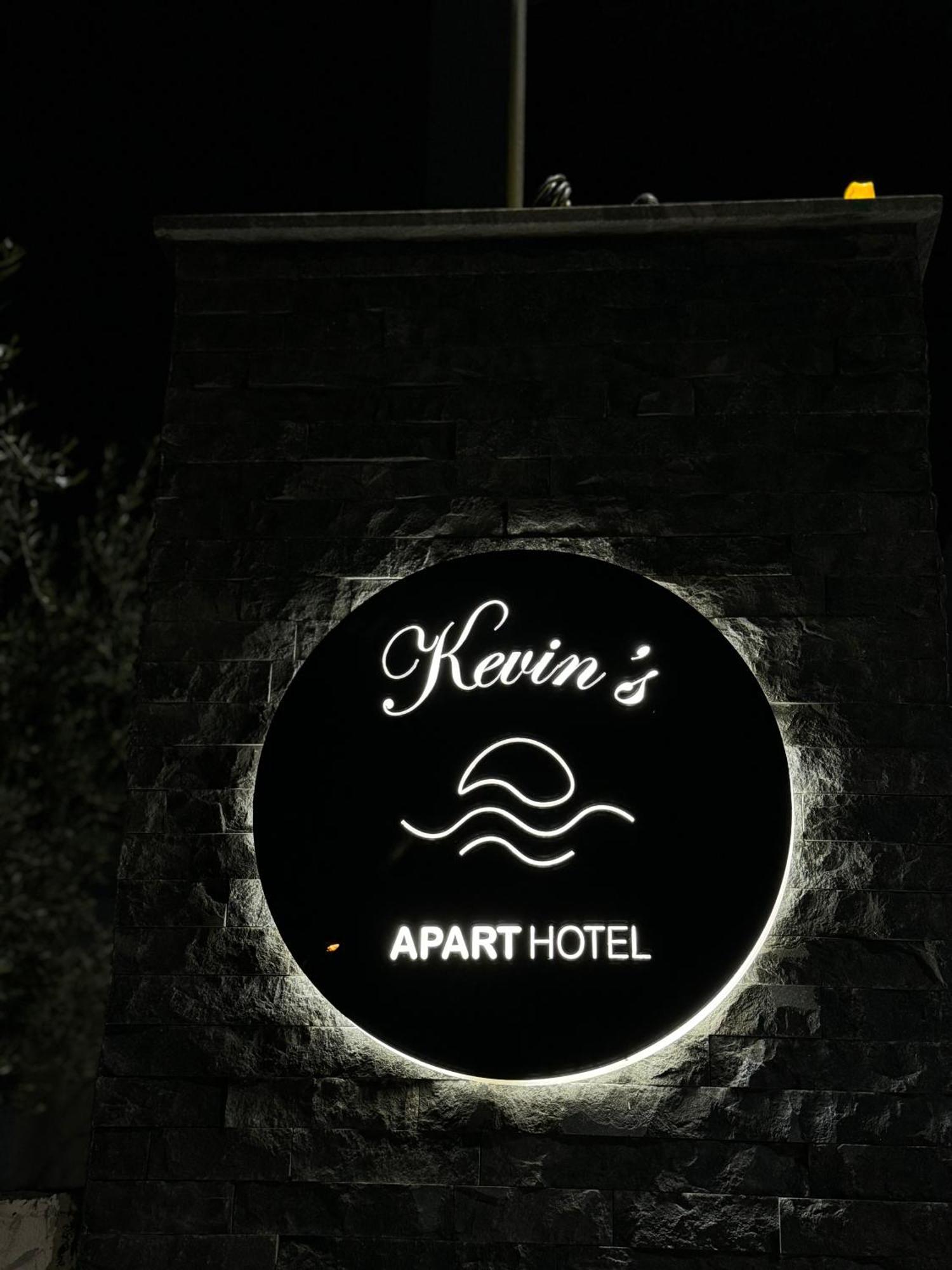 Kevin'S Aparthotel Vlorë 外观 照片
